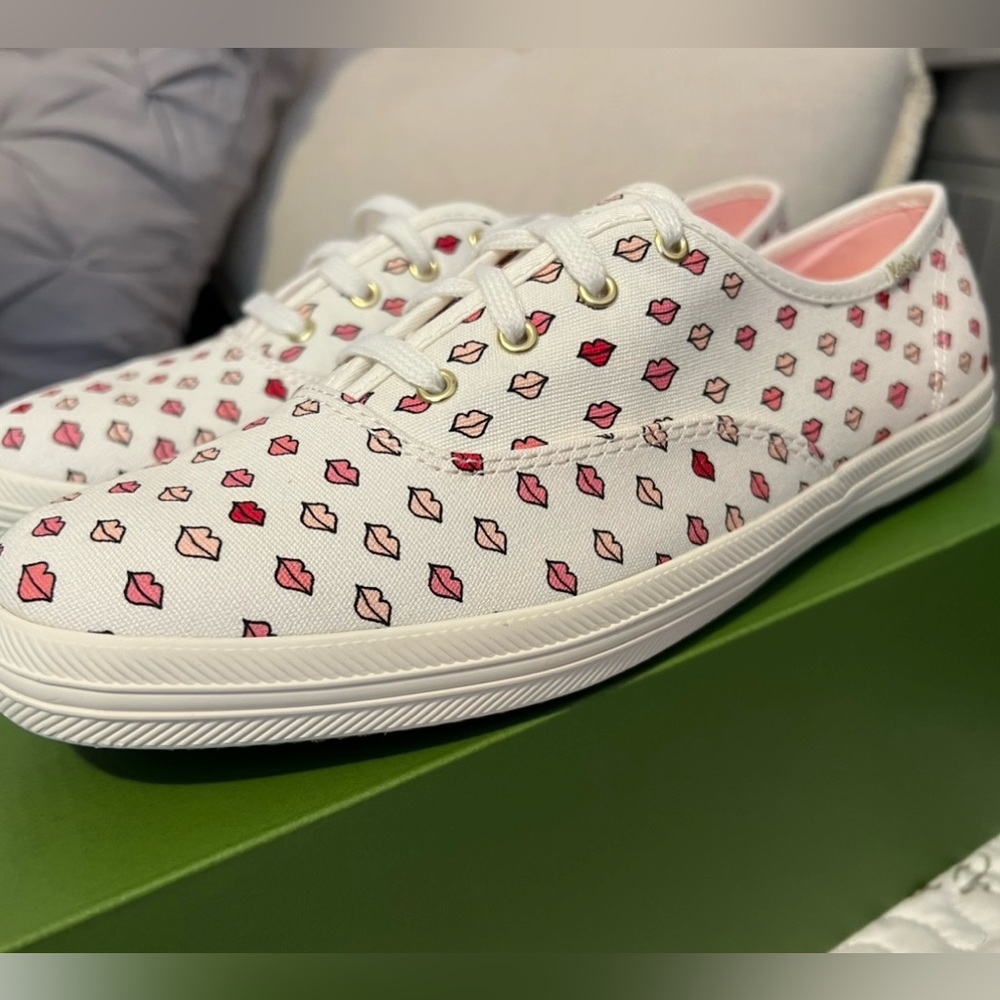 Keds Sneakers-Kate Spade-lips. Size 9.5